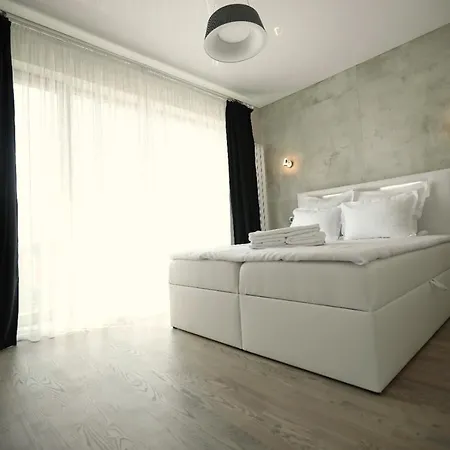 Hrz Residence *