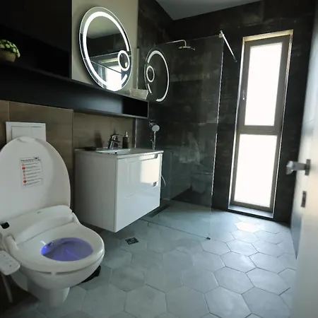 Hrz Residence